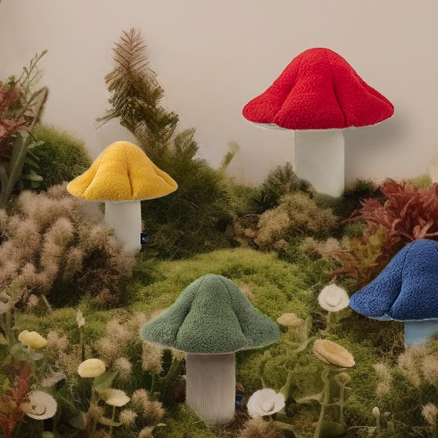 3D Mushroom Accent Pillow - Plush Teddy Fleece with Sculpted Contour for Indoor & Outdoor