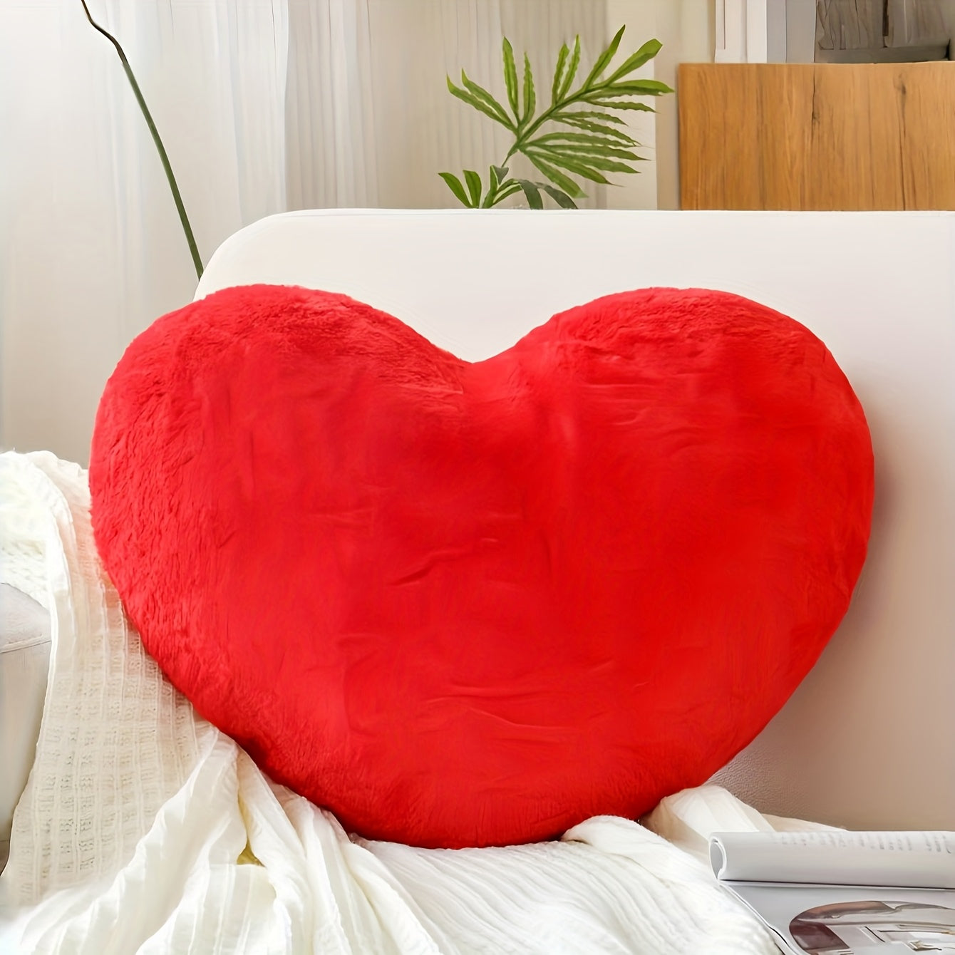 Soft Pink Heart-Shaped Faux Fleece Pillow | Machine Washable Polyester for Indoor, Ideal Valentine Day Gift for Both Men And Women